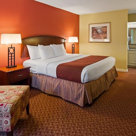 Best Western Hickory Luaran gambar
